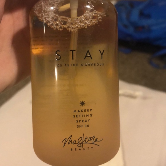 Maskcara setting spray - Picture 2 of 5